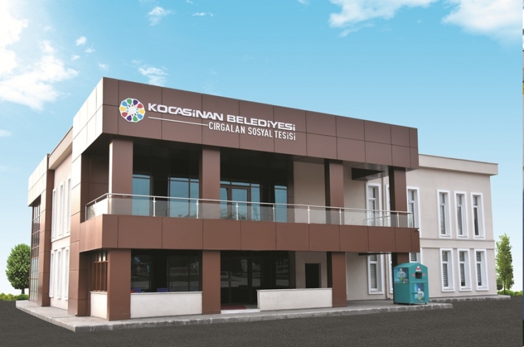 BAŞKAN ÇOLAKBAYRAKDAR, “SOSYAL TESİSLERLE VATANDAŞLARIMIZIN HAYATLARINA DOKUNUYORUZ”