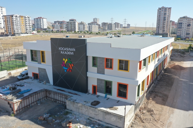 BAŞKAN ÇOLAKBAYRAKDAR, “SOSYAL TESİSLERLE VATANDAŞLARIMIZIN HAYATLARINA DOKUNUYORUZ”