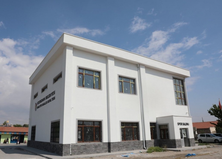 BAŞKAN ÇOLAKBAYRAKDAR, “SOSYAL TESİSLERLE VATANDAŞLARIMIZIN HAYATLARINA DOKUNUYORUZ”