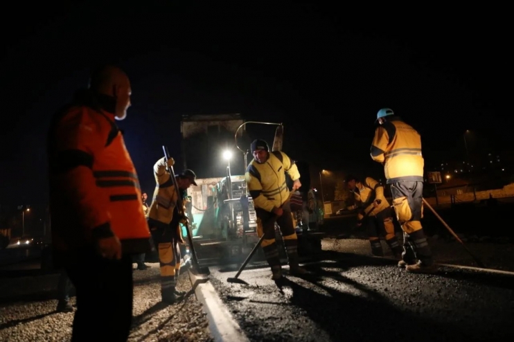 BAŞKAN ÇOLAKBAYRAKDAR, “KAYSERİ İÇİN GECE - GÜNDÜZ AZİMLE ÇALIŞIYORUZ”