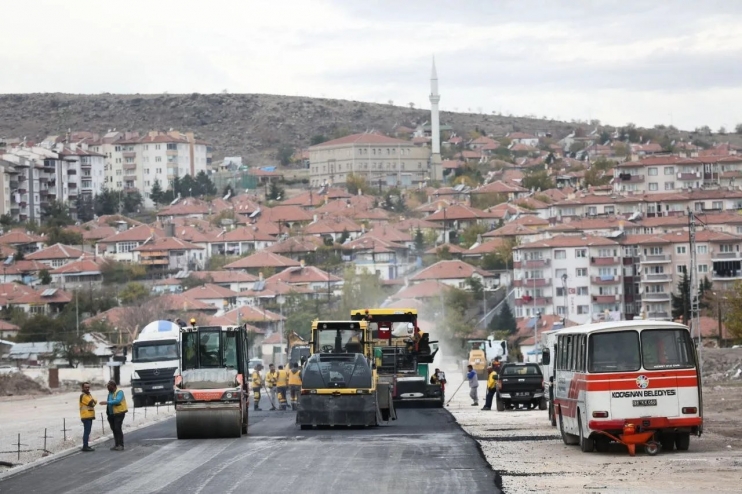 BAŞKAN ÇOLAKBAYRAKDAR, “KAYSERİ İÇİN GECE - GÜNDÜZ AZİMLE ÇALIŞIYORUZ”