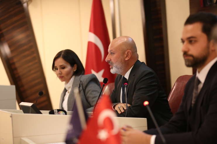 KOCASİNAN’DA YILIN SON MECLİS TOPLANTISI GERÇEKLEŞTİRİLDİ