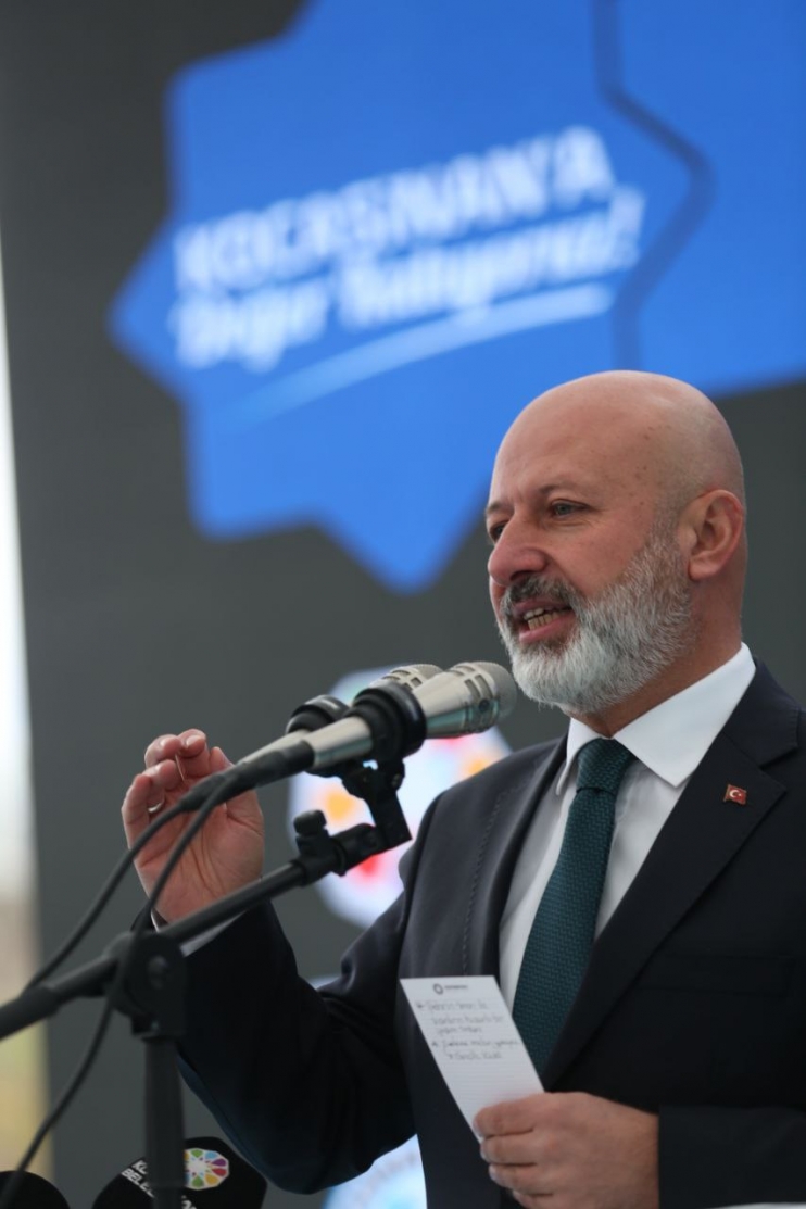 BAŞKAN ÇOLAKBAYRAKDAR, “İNSANLARIN MUTLU YAŞAYABİLECEĞİ BİR KOCASİNAN İNŞA EDİYORUZ”
