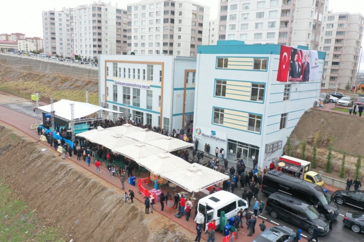 BAŞKAN ÇOLAKBAYRAKDAR, “İNSANLARIN MUTLU YAŞAYABİLECEĞİ BİR KOCASİNAN İNŞA EDİYORUZ”