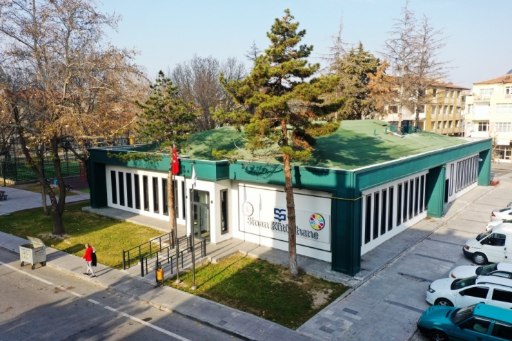 GENÇLERDEN BAŞKAN ÇOLAKBAYRAKDAR’A HİZMET TEŞEKKÜRÜ