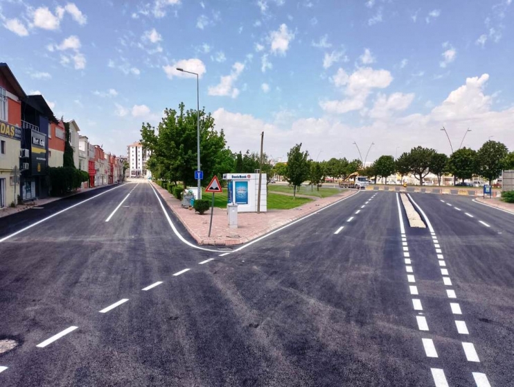 BAŞKAN ÇOLAKBAYRAKDAR, “ASFALTTA DA TARİHİ BİR REKOR KIRMANIN HAKLI GURURUNU YAŞIYORUZ”
