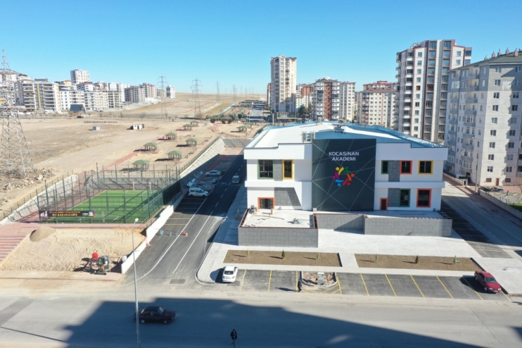 BAŞKAN ÇOLAKBAYRAKDAR, “KAYSERİ’NİN GURURU OLACAK OLAN EN BÜYÜK TESİS, HER ALANDA HİZMET VERECEK”