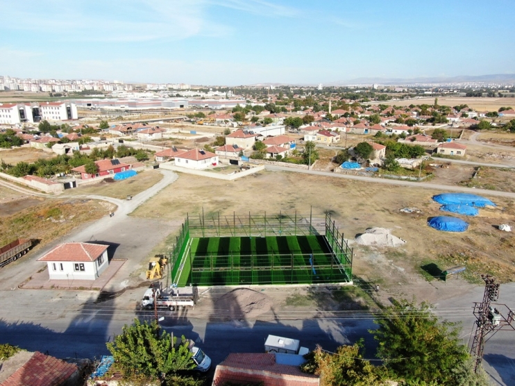 BAŞKAN ÇOLAKBAYRAKDAR, GENÇLERİN GÖNLÜNÜ FETHETTİ