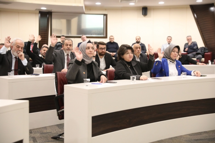 BAŞKAN ÇOLAKBAYRAKDAR’DAN SOSYAL BELEDİYECİLİKTE MÜJDE ÜSTÜNE MÜJDE