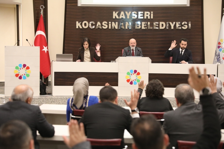 BAŞKAN ÇOLAKBAYRAKDAR’DAN SOSYAL BELEDİYECİLİKTE MÜJDE ÜSTÜNE MÜJDE