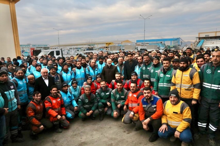 BAŞKAN ÇOLAKBAYRAKDAR, “KOCASİNAN, PROJELERİMİZLE KAYSERİ’NİN KALBİNDE YENİ BİR ŞEHİR PARÇASI OLACAK”