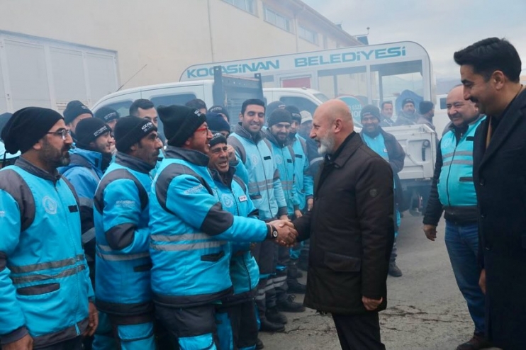 BAŞKAN ÇOLAKBAYRAKDAR, “KOCASİNAN, PROJELERİMİZLE KAYSERİ’NİN KALBİNDE YENİ BİR ŞEHİR PARÇASI OLACAK”