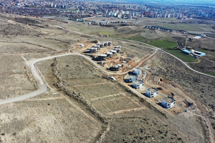 BAŞKAN ÇOLAKBAYRAKDAR, “YATAY MİMARİYE ÖRNEK GÖSTERİLECEK, YENİ BİR KOCASİNAN İNŞA EDİYORUZ”