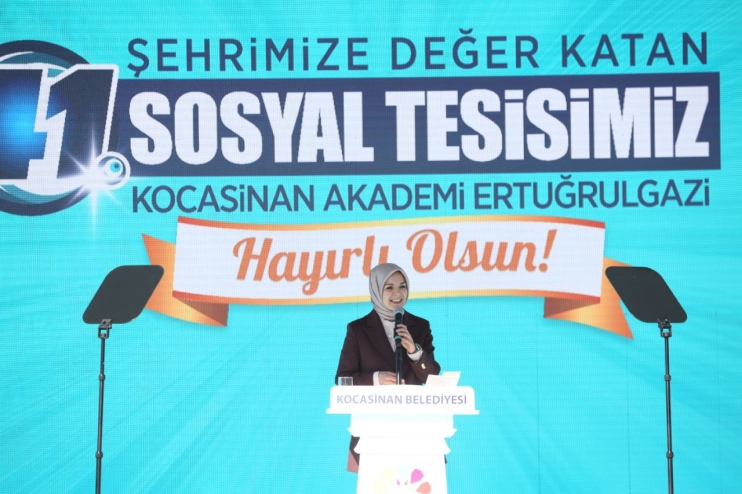BAKAN GÖKTAŞ’DAN BAŞKAN ÇOLAKBAYRAKDAR’IN ÇALIŞMALARINA ÖVGÜ