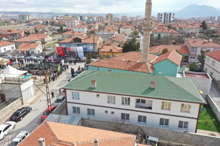 BAŞKAN ÇOLAKBAYRAKDAR, “VATANDAŞLARIMIZA DAHA KONFORLU YAŞAM OLANAKLARI SAĞLIYORUZ”