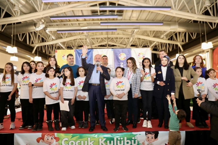 BAŞKAN ÇOLAKBAYRAKDAR, “GELECEĞİMİZ VE İSTİKBALİMİZ OLAN EVLATLARIMIZ, BİZİM GÖZBEBEĞİMİZDİR”