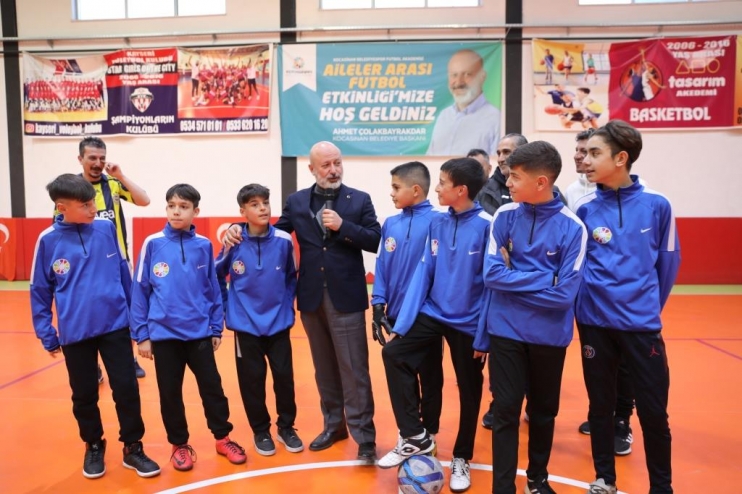 BAŞKAN ÇOLAKBAYRAKDAR, “ÇOCUKLARIMIZIN MUTLUĞU, AİLELERİN MUTLULUĞUDUR”