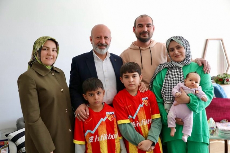 KOCASİNANLILARIN GÖNLÜNÜ FETHEDEN ZİYARETLER