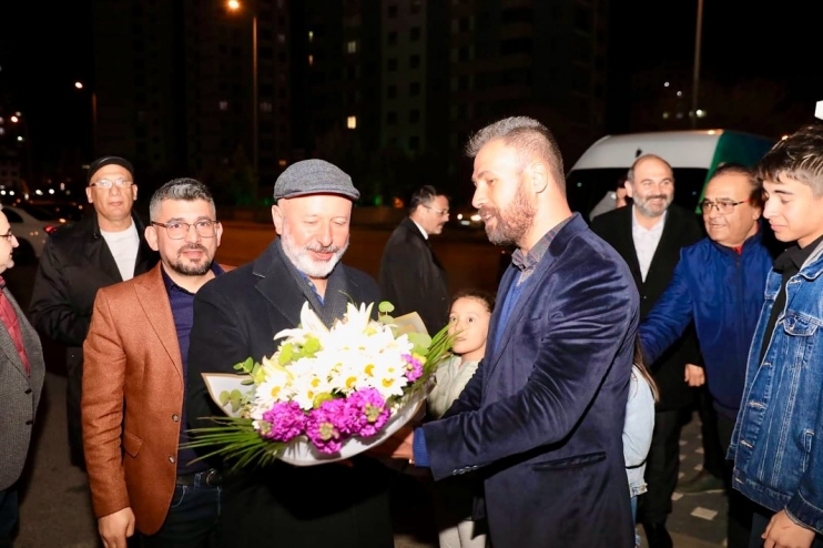 BAŞKAN ÇOLAKBAYRAKDAR, “KOCASİNAN’A DEĞER KATAN PROJELERE İMZA ATTIK”