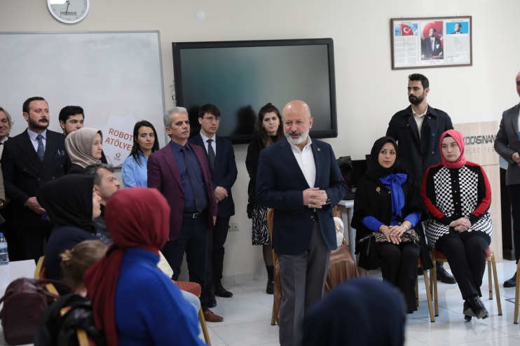 BAŞKAN ÇOLAKBAYRAKDAR’DAN ENGELLİ BİREYLER VE AİLELERİ İÇİN MÜJDE ÜSTÜNE MÜJDE