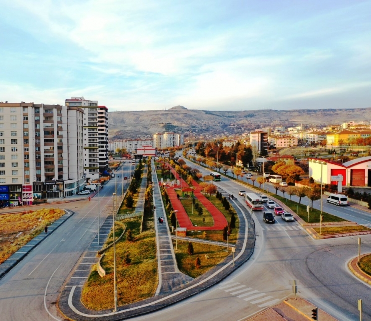 BAŞKAN ÇOLAKBAYRAKDAR, “YEŞİL ALANDA DÜNYA STANDARDINI ÜÇE KATLAYACAĞIZ”