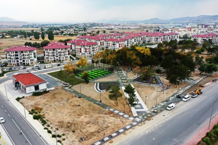 BAŞKAN ÇOLAKBAYRAKDAR, “YEŞİL ALANDA DÜNYA STANDARDINI ÜÇE KATLAYACAĞIZ”