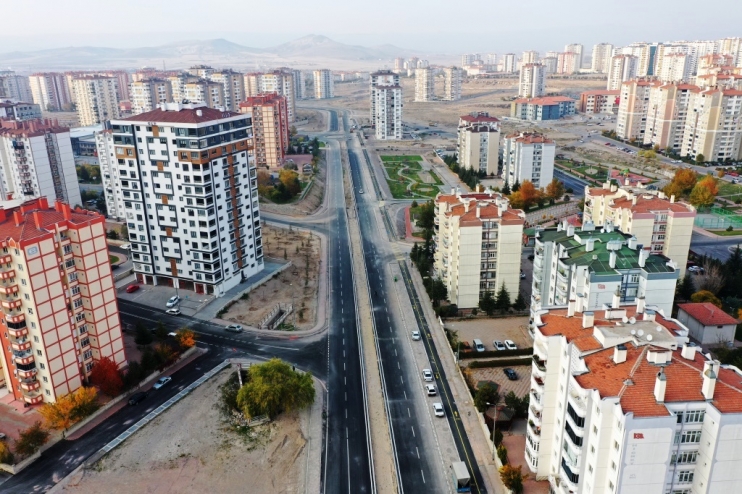 BAŞKAN ÇOLAKBAYRAKDAR, “KOCASİNAN, ASFALTTA DA TARİHİ BİR DÖNÜM NOKTASINA İMZA ATACAK”