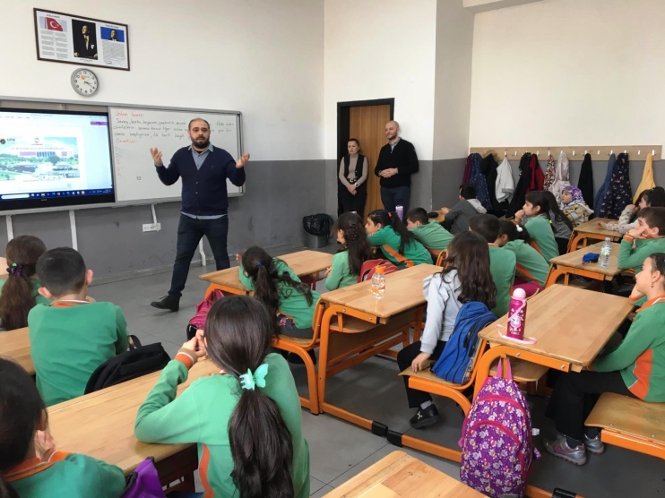 KOCASİNAN’DA ÇOCUKLAR, GERİ DÖNÜŞÜM VE SIFIR ATIK BİLİNCİYLE BÜYÜYOR
