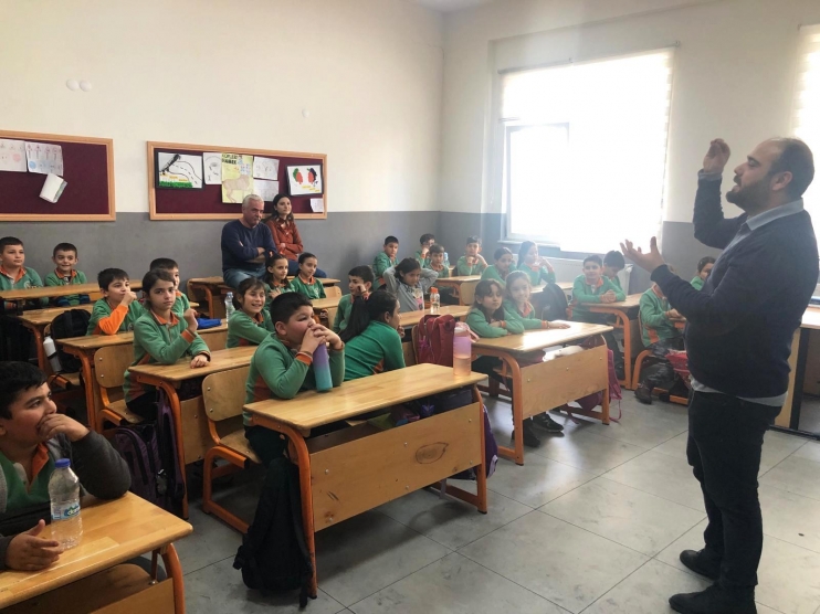 KOCASİNAN’DA ÇOCUKLAR, GERİ DÖNÜŞÜM VE SIFIR ATIK BİLİNCİYLE BÜYÜYOR