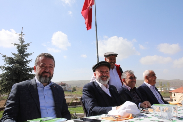 BAŞKAN ÇOLAKBAYRAKDAR, “KAYSERİ, TÜRKİYE’NİN TARIMSAL ÜRETİM MERKEZİ OLACAK”