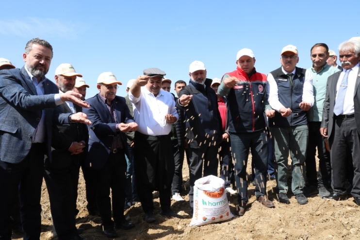BAŞKAN ÇOLAKBAYRAKDAR, “KAYSERİ, TÜRKİYE’NİN TARIMSAL ÜRETİM MERKEZİ OLACAK”