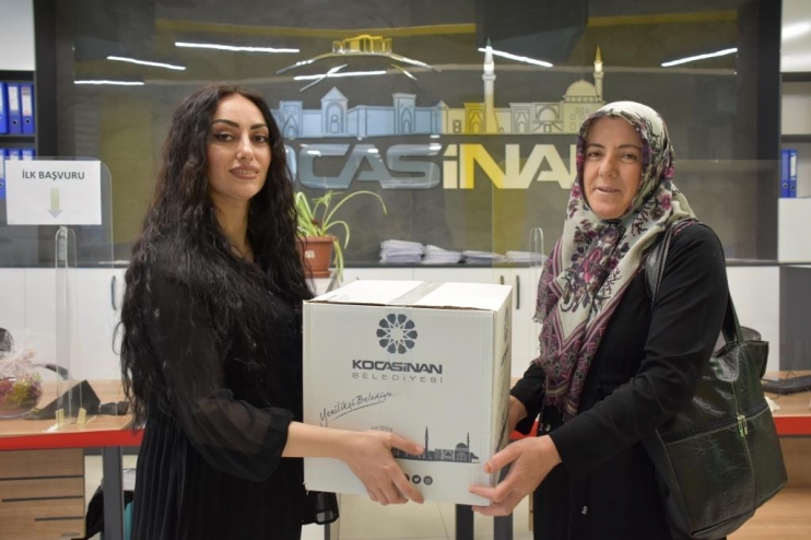 KOCASİNANDAN HER AY 225 ÇÖLYAKLIYA GLÜTENSİZ GIDA PAKETİ