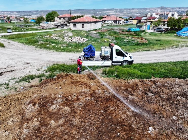KOCASİNAN, DRONE İLE TÜM AÇIK ALANLARI İLAÇLIYOR