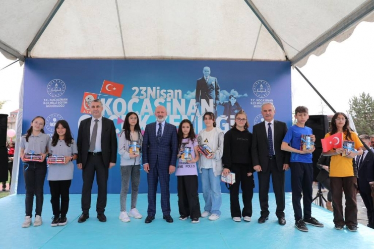 KOCASİNAN’DA 3 GÜN SÜRECEK OLAN ÇOCUK ŞENLİKLERİ BAŞLADI