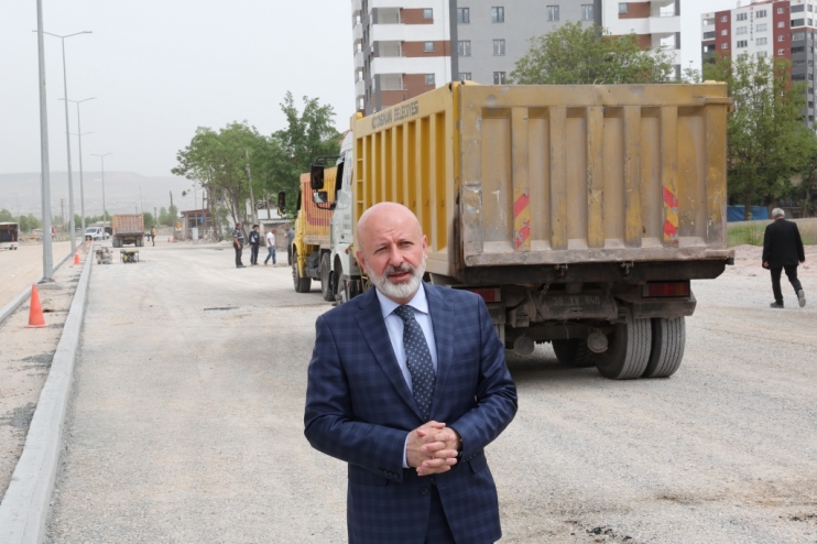 BAŞKAN ÇOLAKBAYRAKDAR, “KENTSEL DÖNÜŞÜMÜN CAN DAMARI OLAN ANA YOLU TAMAMLIYORUZ”
