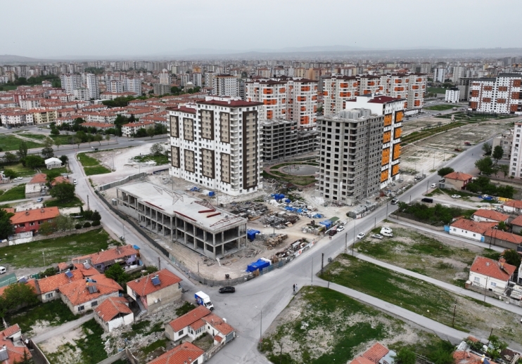 BAŞKAN ÇOLAKBAYRAKDAR, “TÜRKİYE’YE ÖRNEK KENTSEL DÖNÜŞÜM GERÇEKLEŞTİRİYORUZ”