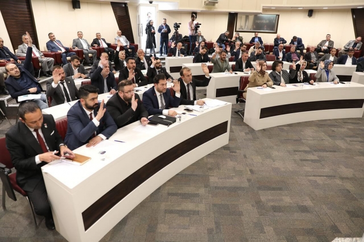 BAŞKAN ÇOLAKBAYRAKDAR, “GELECEĞİN SPORCULARINI YETİŞTİRİYORUZ”