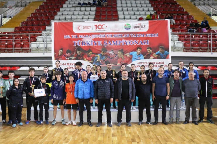KOCASİNAN’IN YILDIZLARI, FENERBAHÇE’Yİ YİNE YENDİ VE TÜRKİYE ŞAMPİYONU OLDU