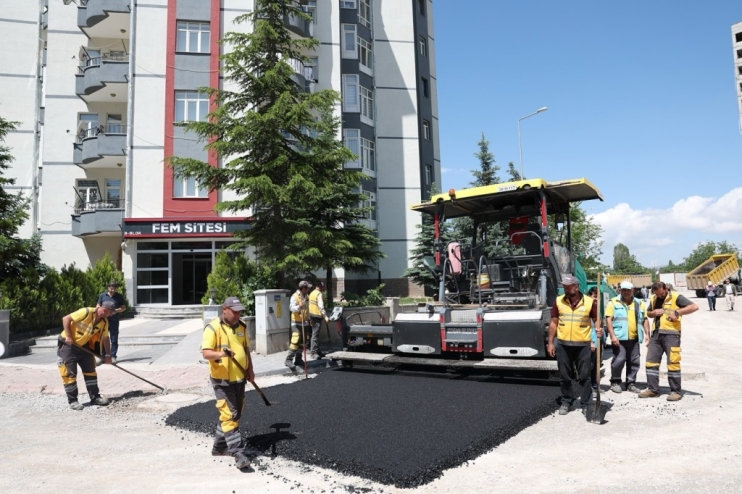 BAŞKAN ÇOLAKBAYRAKDAR, “KENTSEL DÖNÜŞÜMLE MODERNLEŞEN SEYRANİ, DAHA DA GÜZEL OLACAK”