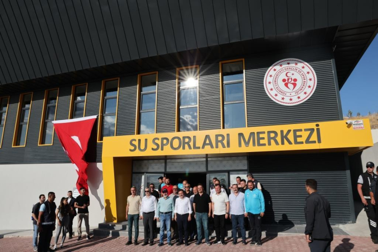BAŞKAN ÇOLAKBAYRAKDAR, “SU SPORLARI MERKEZİMİZLE DÜNYA SAHNESİNE YELKEN AÇIYORUZ”