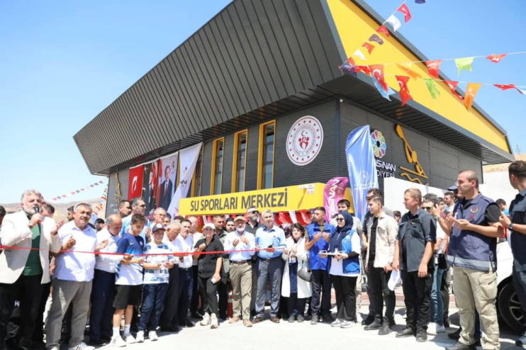 BAŞKAN ÇOLAKBAYRAKDAR, "KUŞÇU, FARKLI PROJE İLE TÜRKİYE’NİN GÖZDE MEKÂNLARINDAN BİRİ HALİNE GELECEK"