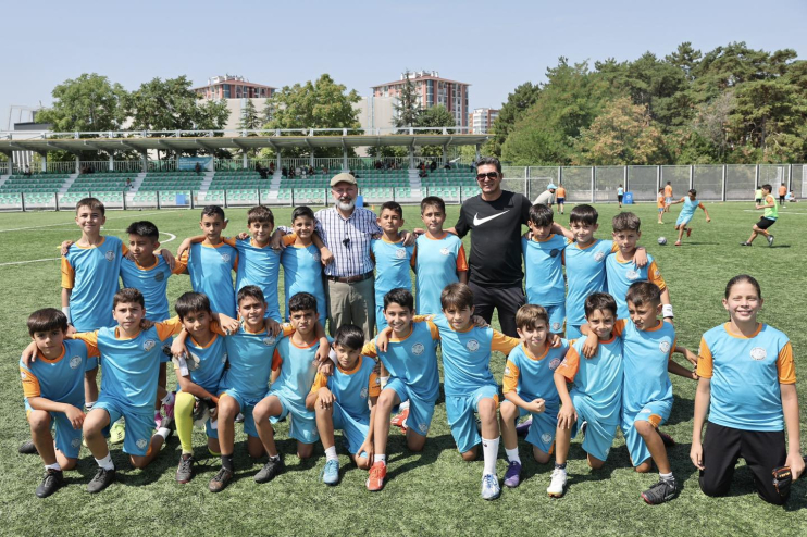 BAŞKAN ÇOLAKBAYRAKDAR, “EVLATLARIMIZIN, HER ZAMAN YANINDAYIZ”