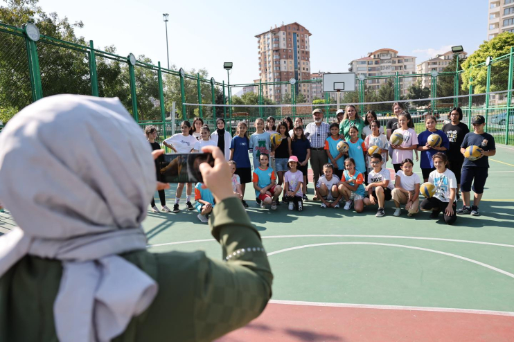 BAŞKAN ÇOLAKBAYRAKDAR, “EVLATLARIMIZIN, HER ZAMAN YANINDAYIZ”
