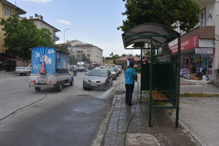 DAHA TEMİZ BİR KOCASİNAN İÇİN TEMİZLİK SEFERBERLİĞİ SÜRÜYOR