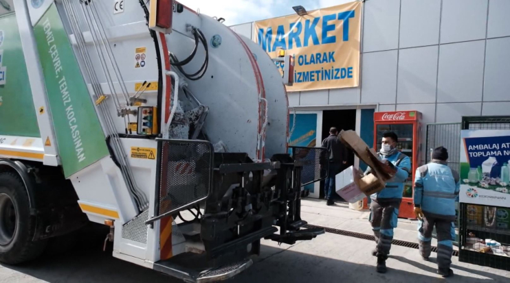BAŞKAN ÇOLAKBAYRAKDAR, “TÜRKİYE’DE İLK OLAN SİSTEMLE GERİ DÖNÜŞÜME BÜYÜK KATKI SAĞLIYORUZ”