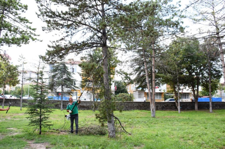 KOCASİNAN’DA OKULLAR ÖĞRENCİLER İÇİN HAZIRLANIYOR