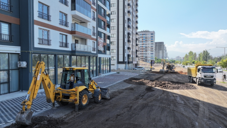BAŞKAN ÇOLAKBAYRAKDAR, MODERN BİR SANCAKTEPE İÇİN İLK ADIMI ATTI