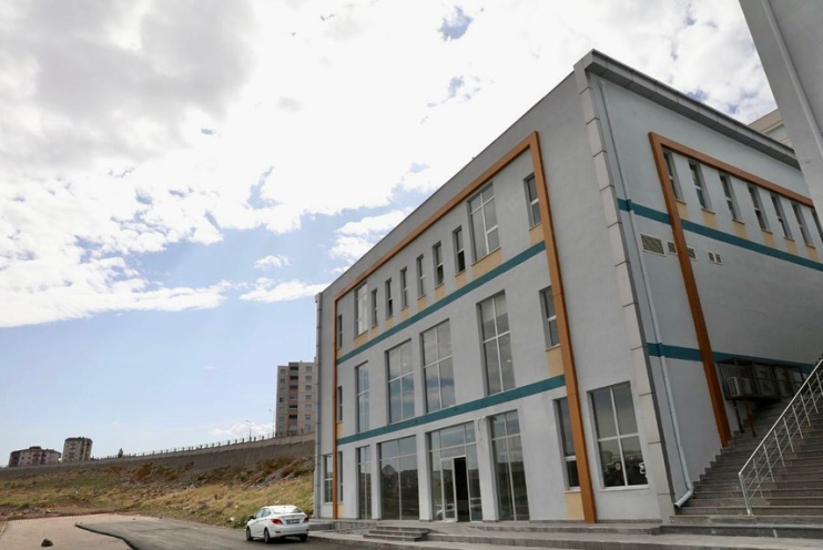 BAŞKAN ÇOLAKBAYRAKDAR, "SOSYAL TESİSLERLE VATANDAŞLARIMIZIN HAYATLARINA DOKUNUYORUZ"