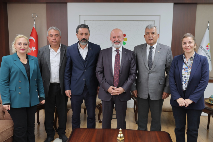 BAŞKAN ÇOLAKBAYRAKDAR, MUHTARLARLA BİR ARAYA GELDİ