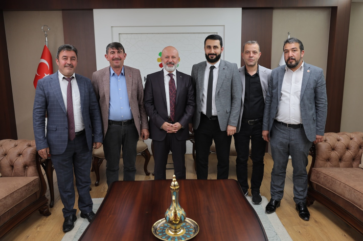 BAŞKAN ÇOLAKBAYRAKDAR, MUHTARLARLA BİR ARAYA GELDİ